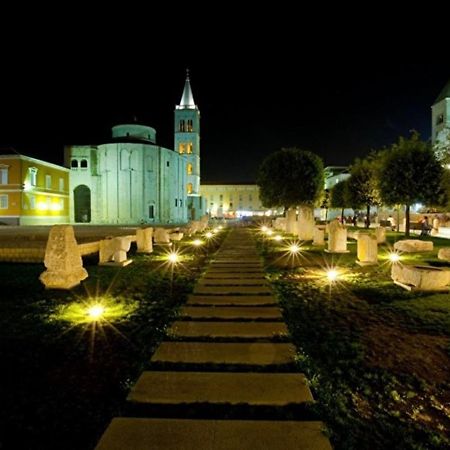 Central Square Guest House زادار المظهر الخارجي الصورة